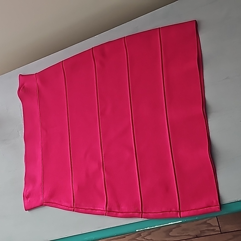BCBG Pink Banded Skirt Size M